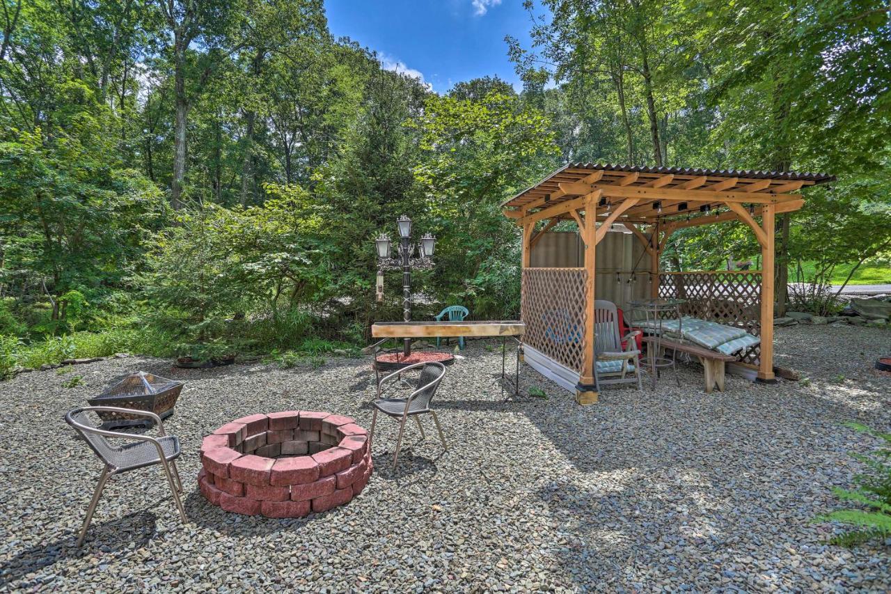 Henryville Home With Hot Tub About 5 Mi To Camelback! Exteriér fotografie